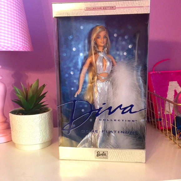 Barbie Diva Collection Gone Platinum - Picture 1 of 6